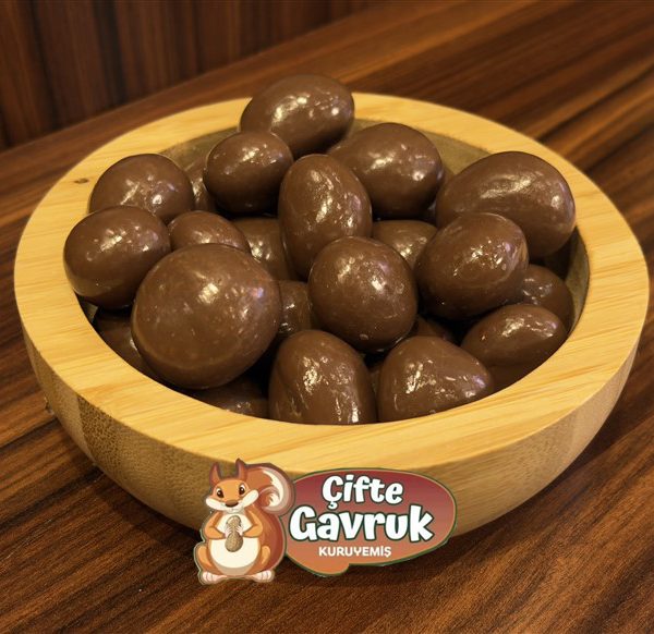 Sütlü Çikolatalı Çilek Draje